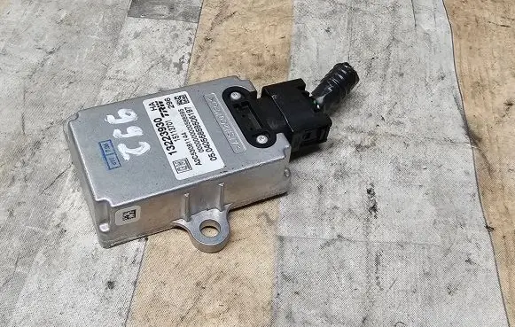 Opel Vectra C ESP acceleration yaw rate sensor 13223930 15113701 A2C53081144