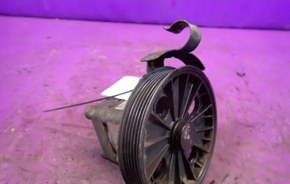 Volvo S60 Power steering pump