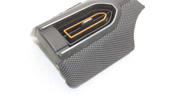 Dacia Sandero III Dashboard air vent grill cover trim 687604417R