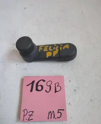 Skoda Felicia I Front door window winding handle 3472998