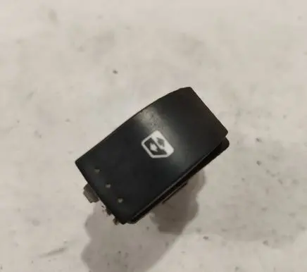 Renault Megane II Electric window control switch 315029B