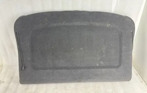 Volkswagen Golf V Parcel shelf 