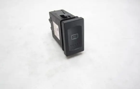Volkswagen PASSAT B5.5 Windscreen/window heater switch 3B0959621C PA66GF30