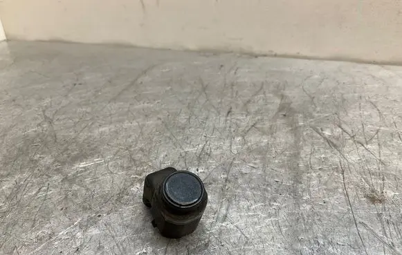 BMW 6 E63 E64 Parking PDC sensor 7687335
