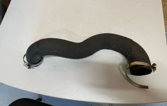 Audi A5 8T 8F Intercooler hose/pipe 8K0145738AF