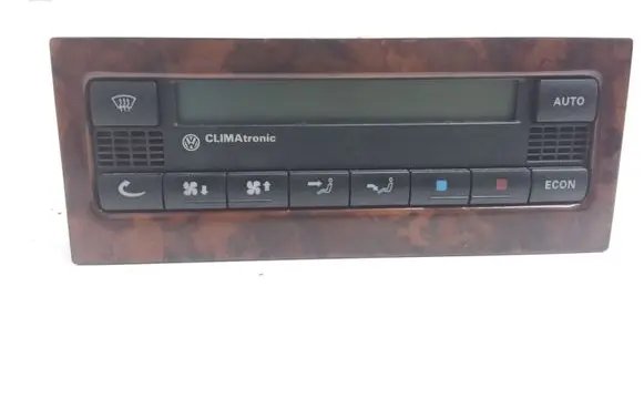 Volkswagen PASSAT B5 Climate control unit 3B1907044B