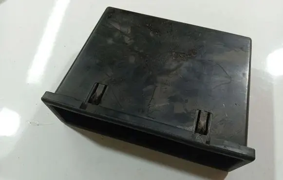 Opel Astra G Glove box 90561246