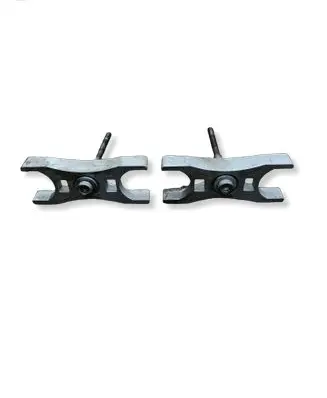 Audi Q5 SQ5 Fuel Injector clamp holder 04L218
