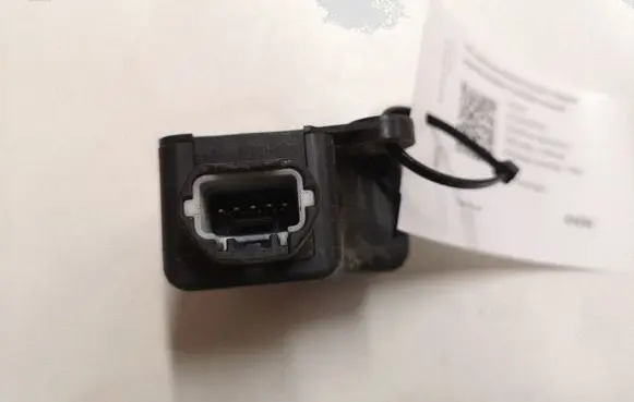 Nissan X-Trail T30 ESP acceleration yaw rate sensor 47930EQ010