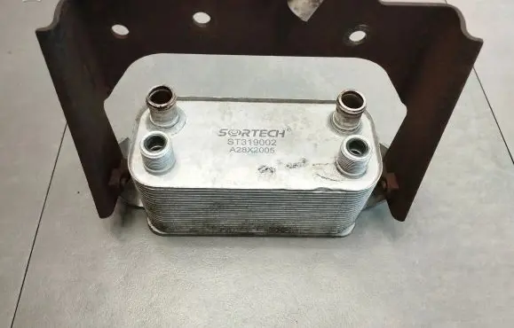 Land Rover Range Rover Sport L320 Optional radiator ST319002 A28X2005