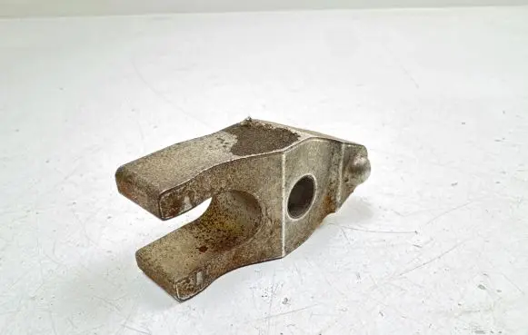 Toyota Urban Cruiser (XP110) Fuel Injector clamp holder