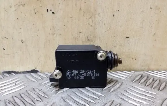 BMW X5 E53 Tailgate boot lock/latch motor 67118379996 8379996