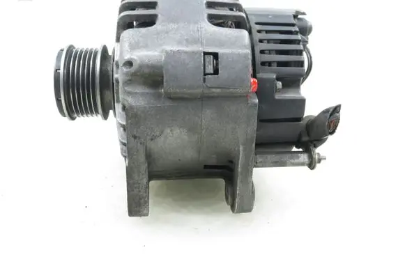 Volkswagen Golf IV Generator/alternator SG12B015 038903023S