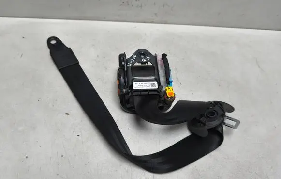 Audi Q3 8U Front seatbelt 8U0857706A