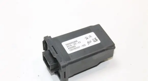 Citroen C4 II Picasso Alarm control unit/module 9806066880