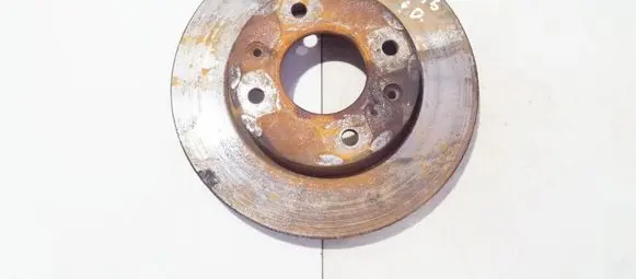 Hyundai Elantra Front brake disc ventiliuojamas