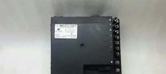Mercedes-Benz CL C216 Battery control module A2215400401