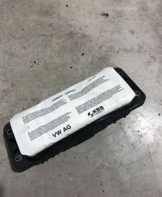 Skoda Fabia Mk3 (NJ) Passenger airbag 6V0880204