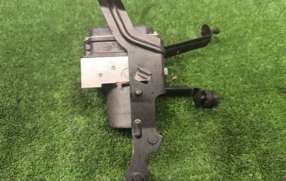BMW 5 E60 E61 ABS Pump 34516777797