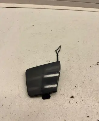 Volkswagen Golf VIII Front tow hook cap/cover 5H0807241A