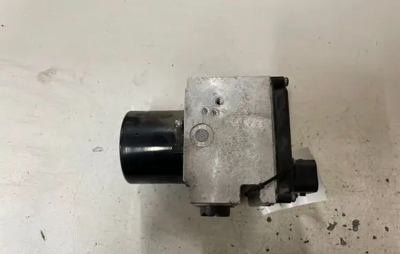 Peugeot 407 ABS Pump 15710502B S118676001 9660067280