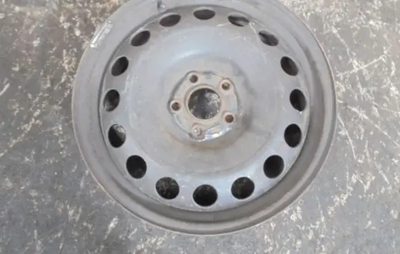 Seat Leon (1M) R12 steel rim 1J0601027R