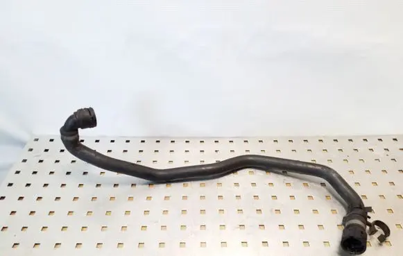 BMW 5 E60 E61 Engine coolant pipe/hose