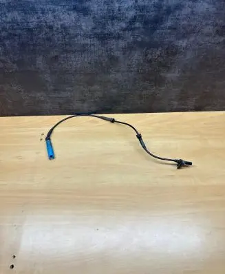 BMW 5 E60 E61 ABS brake wheel speed sensor 6908705