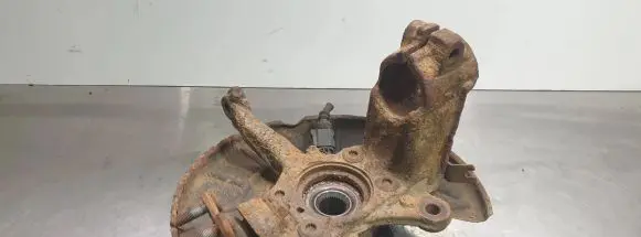 Volkswagen Touran II Front wheel hub
