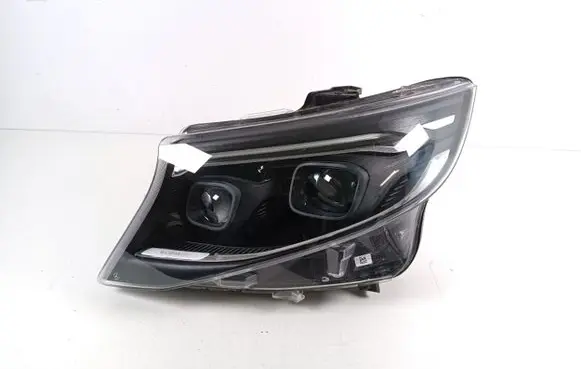 Mercedes-Benz Vito Viano W447 Headlight/headlamp A4479068101