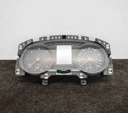 Volkswagen PASSAT B8 Speedometer (instrument cluster) 3G0920941A