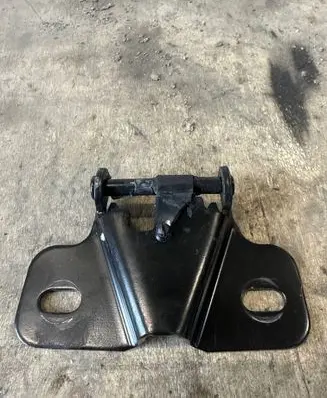 Nissan NV400 Rear door exterior handle/bracket X1117118