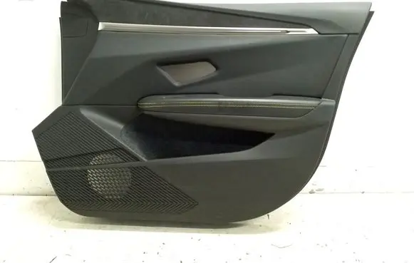 Renault Megane E-Tech Front door card panel trim 809001256R