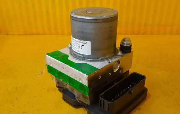 Mercedes-Benz GLB x247 ABS Pump A1779006407 A1779013605 A1779027215
