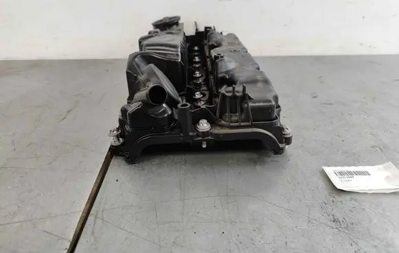 Volvo XC60 Rocker cam cover 32312069 31460724