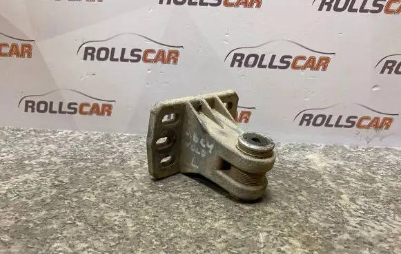 Audi A6 S6 C4 4A Front bumper mounting bracket 4A807129D