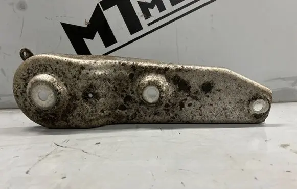 Other rear suspension part