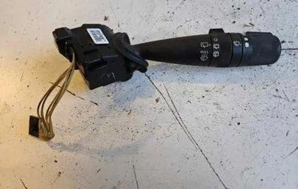 Dodge Caliber Wiper control stalk 214867201
