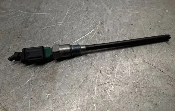 Peugeot 3008 I Oil level sensor 96546136