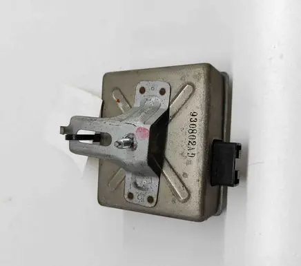 Toyota Supra A80 Fuel injection pump control unit/module 2190000050 8957014200