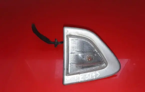 Chevrolet Captiva Front fender indicator light 96627099