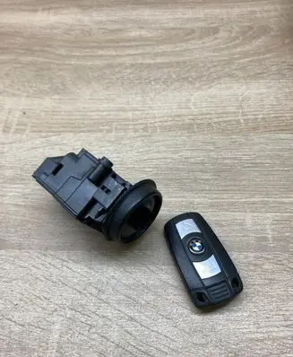 BMW 5 E60 E61 Ignition key/card 6954722