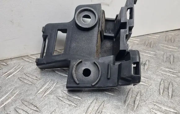 Volkswagen Golf VI Rear bumper mounting bracket 5K6807394A