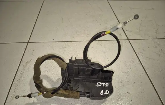 Renault Koleos I Rear door lock NOCODE