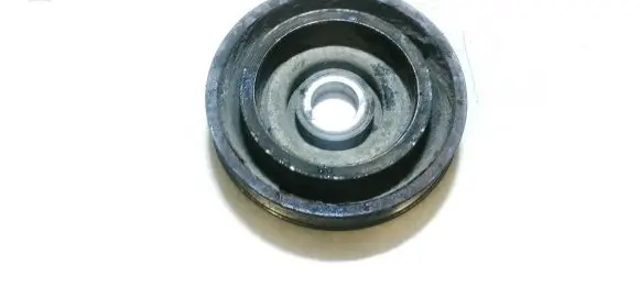 Peugeot 407 Crankshaft pulley