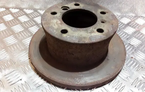 Volkswagen II LT Rear brake disc