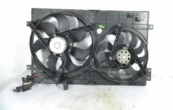 Volkswagen Bora Electric radiator cooling fan 1J0121205B