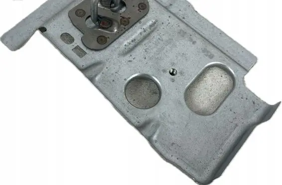 Battery tray