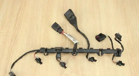 Audi Q5 SQ5 Fuel injector wires 06L971627Q