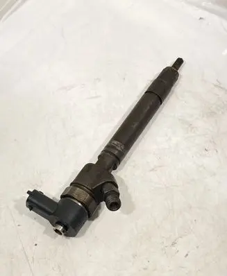 Volvo XC60 Fuel injector 30777526 777526